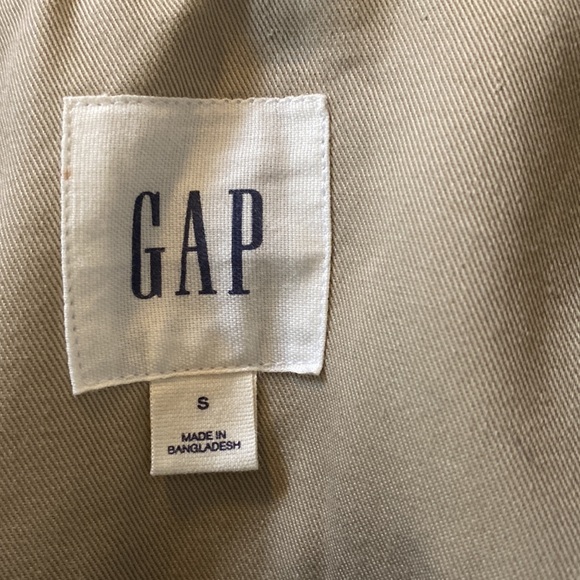 GAP trench coat. - Picture 3 of 4